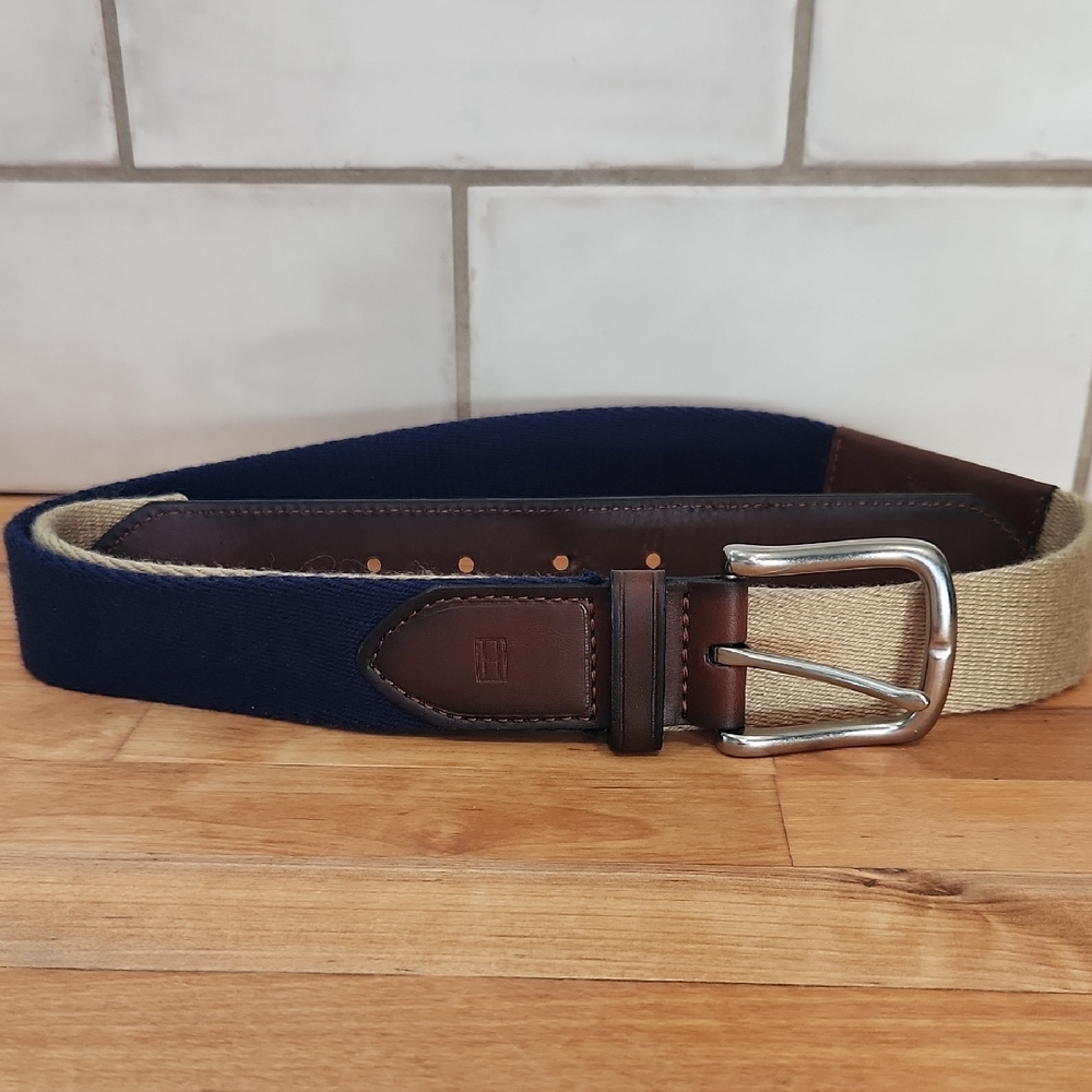 Tommy Hilfiger Men's Two Tone Canvas w/Leather accent Navy & Tan Belt